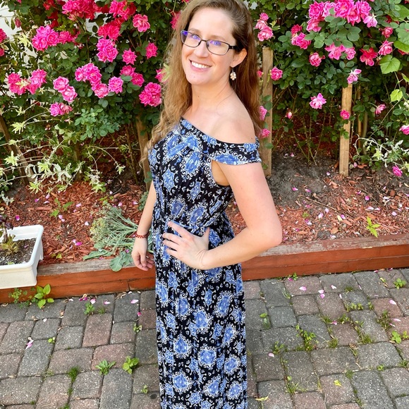 LOFT Super soft and Vibrant Maxi Dress - Picture 7 of 8